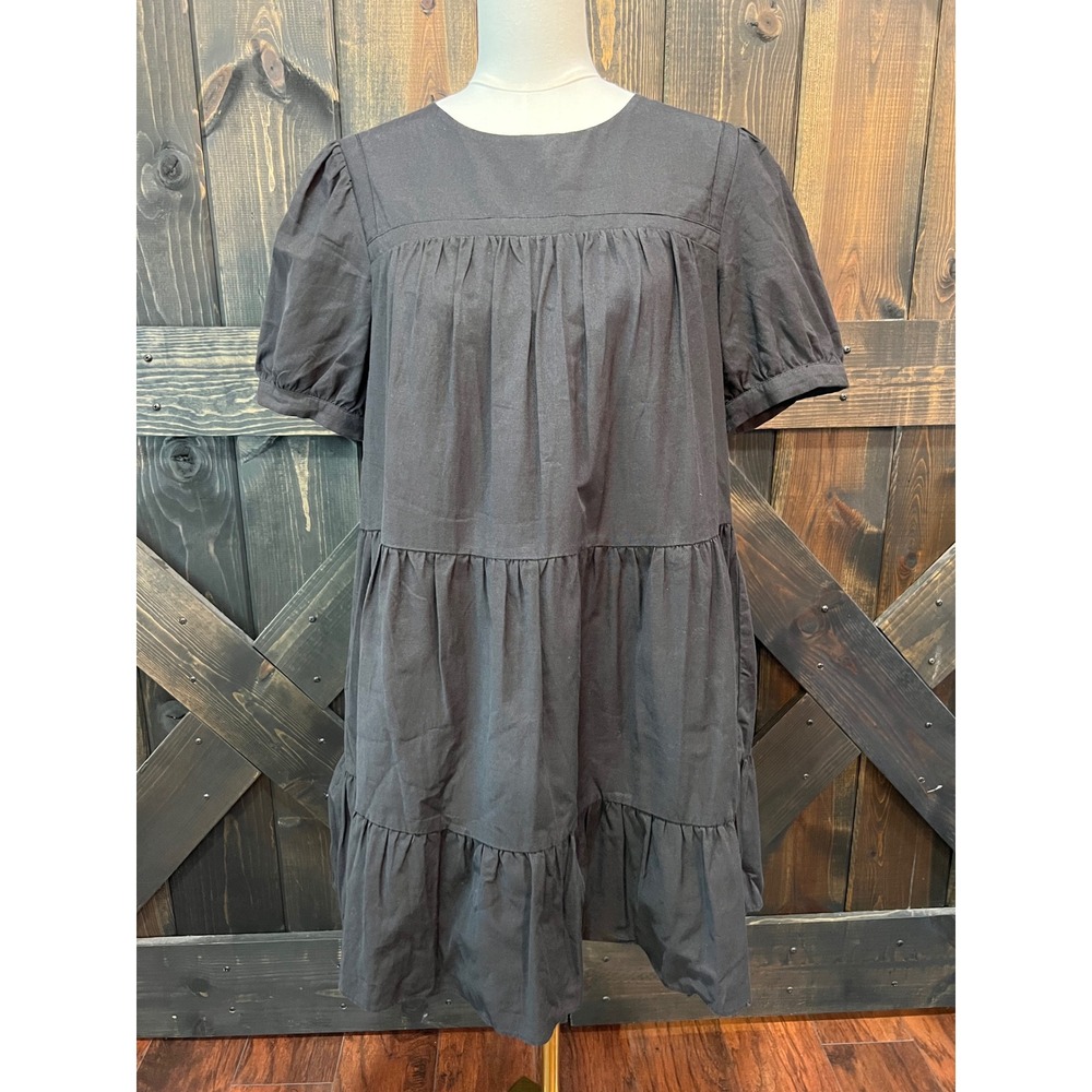 Tuckernuck Pomander Place Quinn Black Tiered Babydoll Dress M Puff Sleeve Preppy